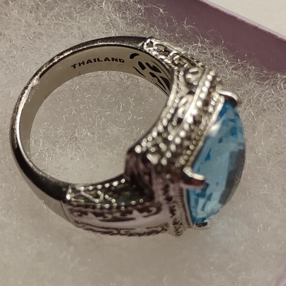 Cushion Cut Blue CZ and Sterling Silver Ring Size 7 - Picture 6 of 12